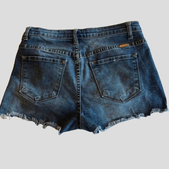 KanCan Distressed Button Fly Raw Hem Denim Shorts Size Large - Picture 2 of 8